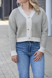 Women’s chevron cropped v-neck cardigan sweater