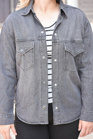 Women’s oversized black denim shacket 