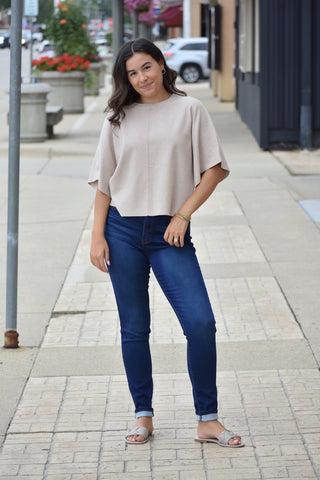 Luxe Cloud-Soft Front Seam Short Sleeve Pullover Sweater