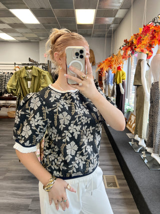Chez Floral Embroidered Puff Sleeve Top – Banded Fall Top