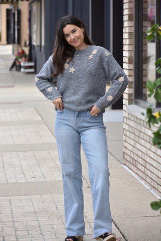 Willow Floral Yarn Embroidered Grey Knit Pullover Sweater