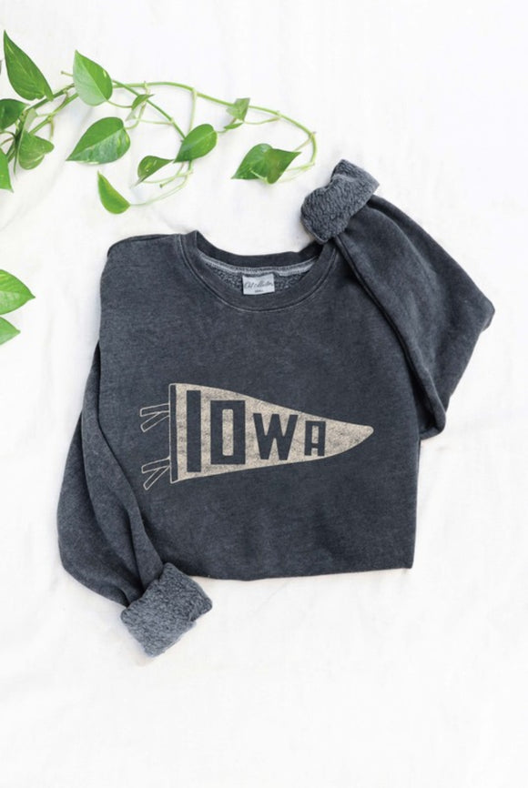 Iowa Pennant Graphic Sweatshirt