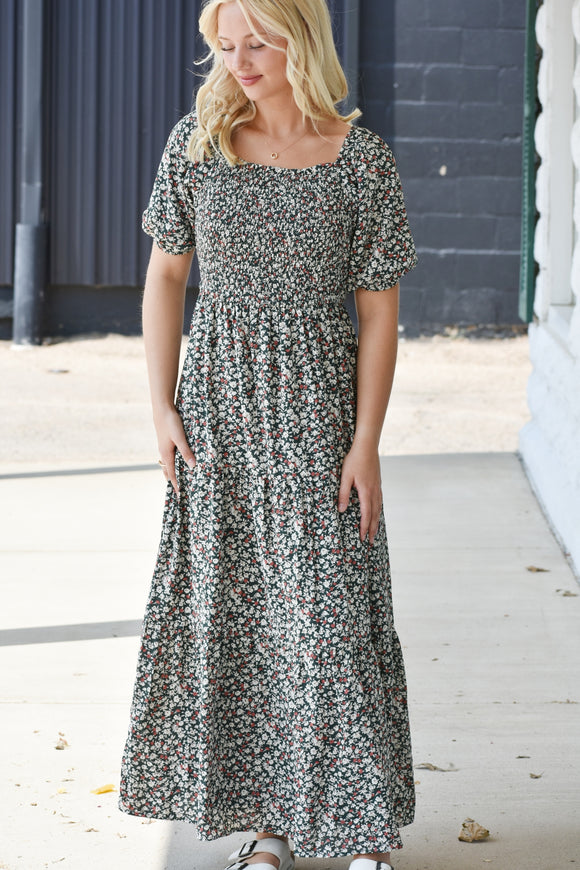 Kit Floral Flowy Dress