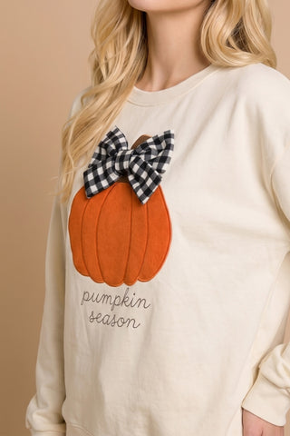 Pumpkin Season Gingham Bow Graphic Sweatshirt