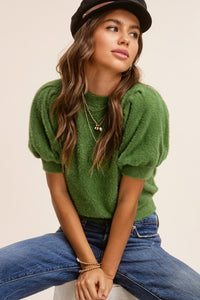 Fuzzy short/puff sleeved top (green)