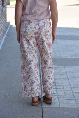 Bloom & Sculpt High-Waisted Floral Jeans with Front Seam - Cream Vintage