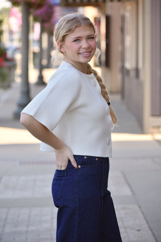 Eleanor Cream Cropped Knit Cardigan – Bold Button 3/4 Sleeve Sweater