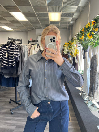 Essential Light Navy Slim-Fit Button-Up Shirt