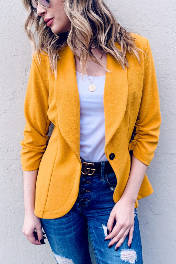 Kirra 3/4 Ruched Sleeve Blazer